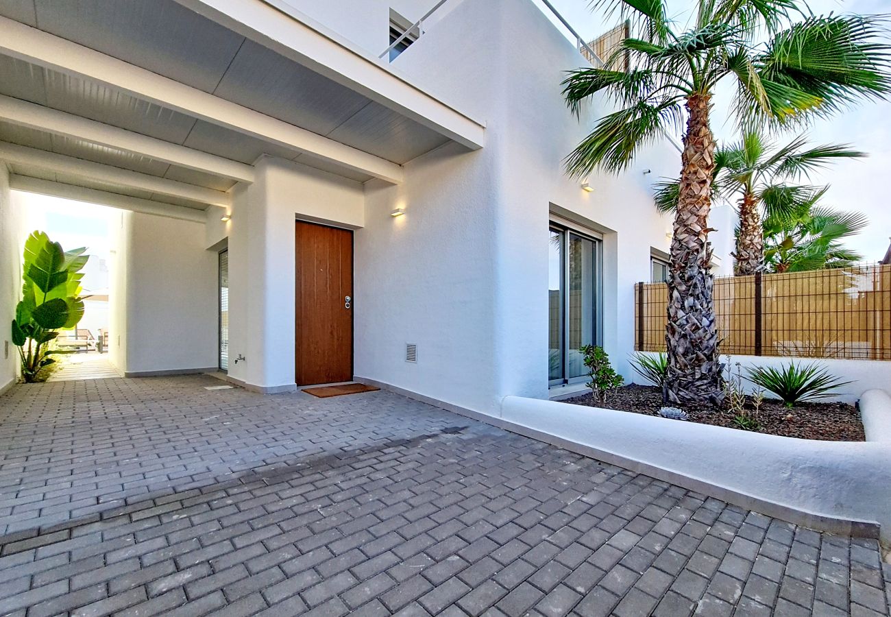 Villa in Los Alcazares - Villa met privézwembad en groot terra