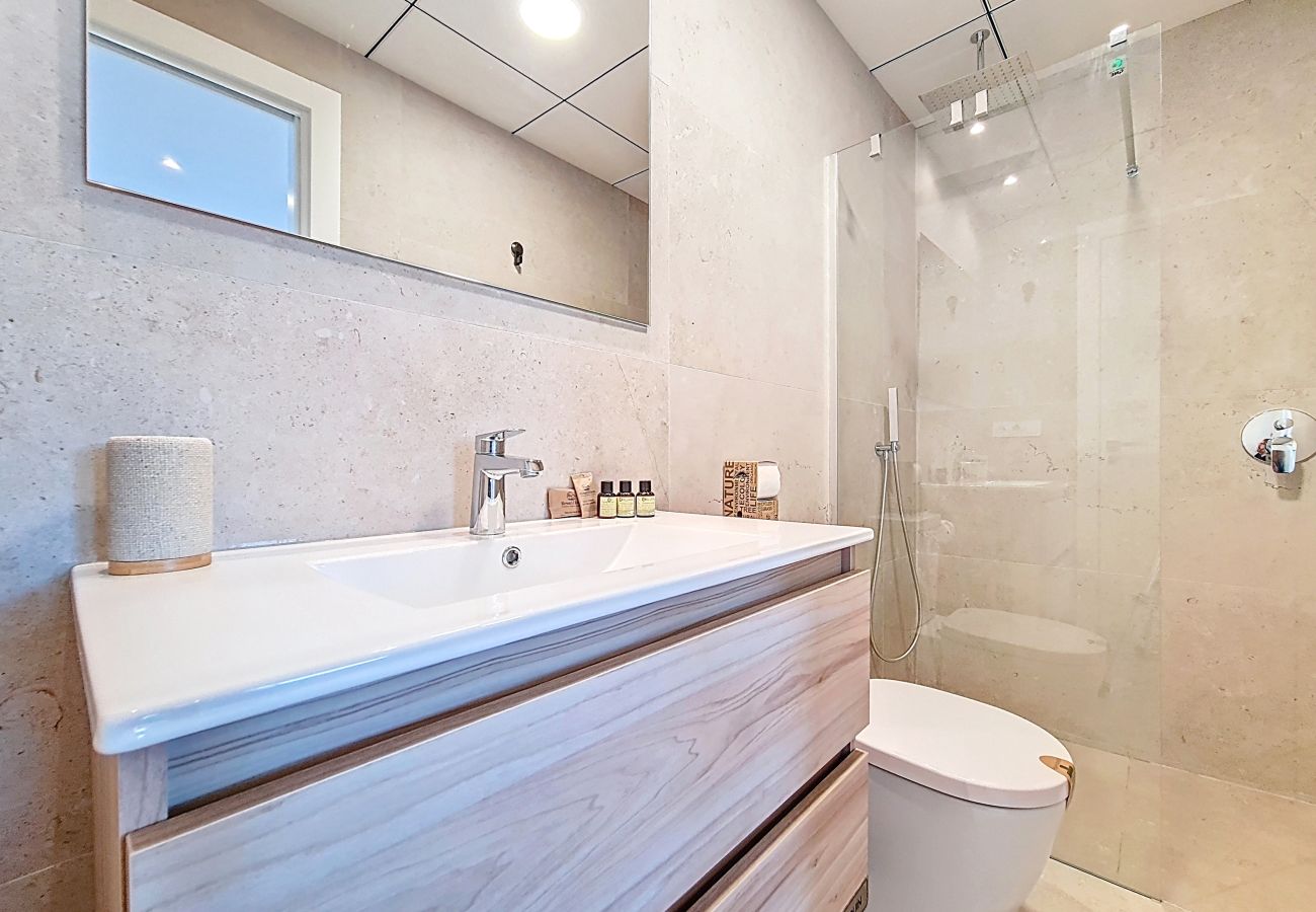 Villa in Los Alcazares - Villa met privézwembad, dakterras en BBQ