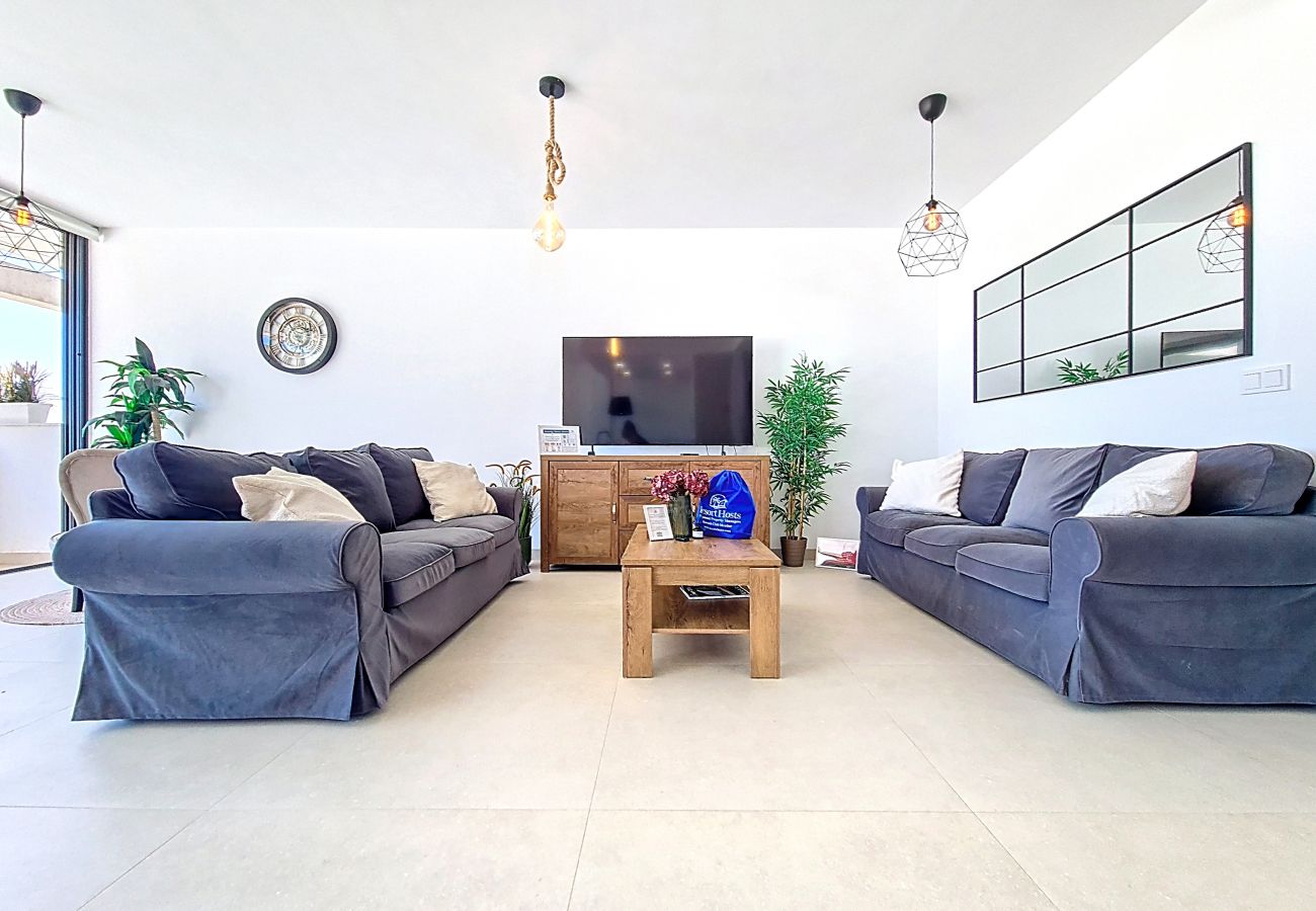 Appartement in Mar de Cristal - Licht appartement met ruim balkon aan het zwembad