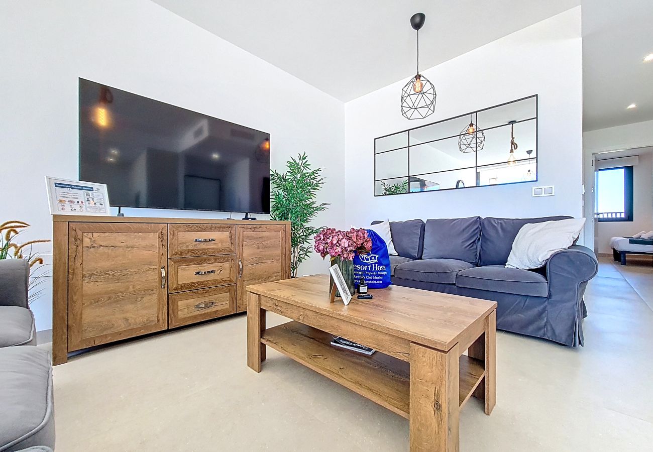 Appartement in Mar de Cristal - Licht appartement met ruim balkon aan het zwembad