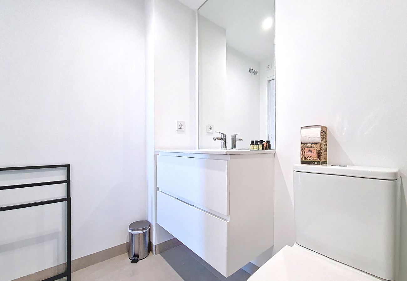 Appartement in Mar de Cristal - Licht appartement met ruim balkon aan het zwembad