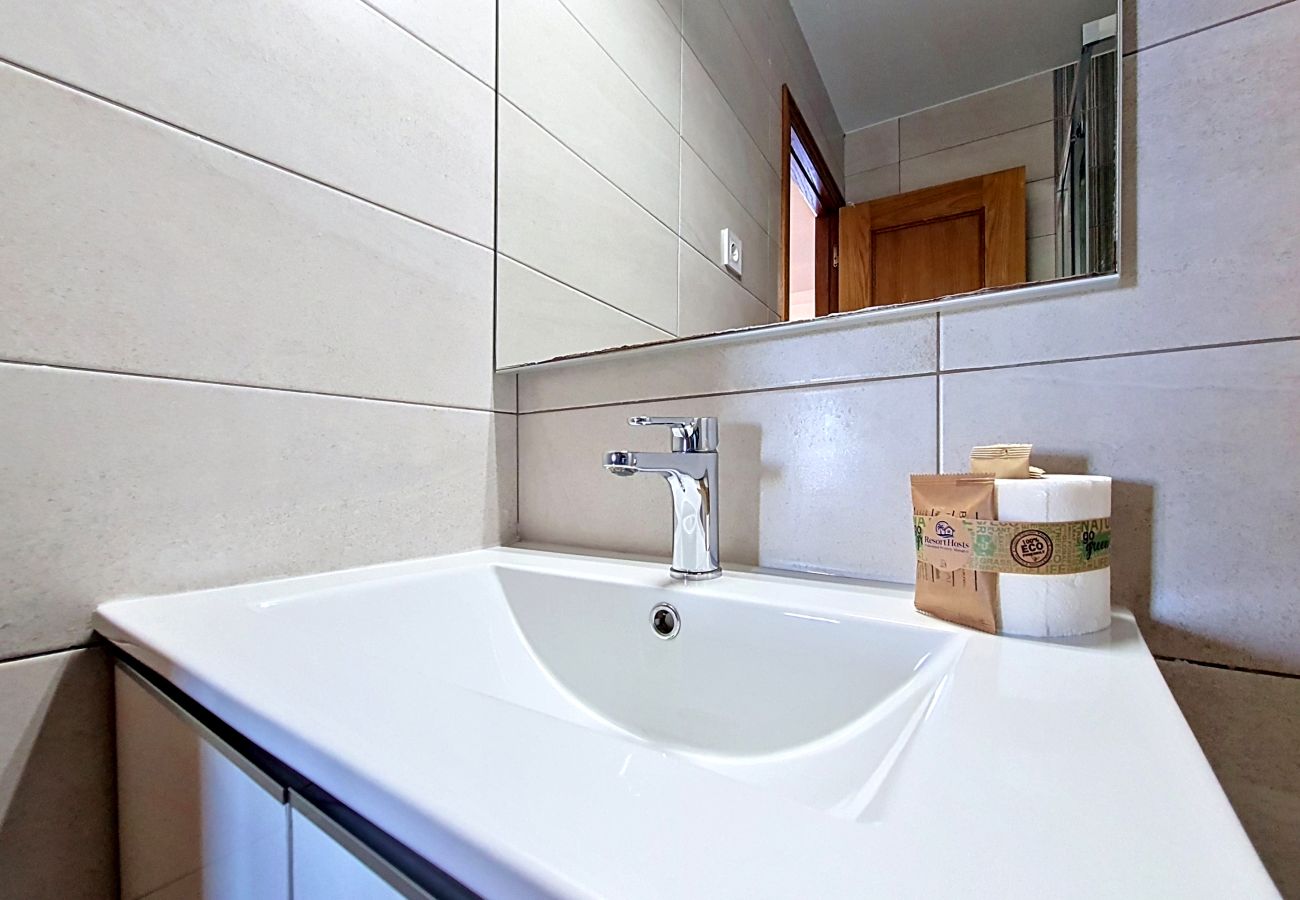 Appartement in San Pedro del Pinatar - Appartement aan zee met balkon en uitzicht op zee