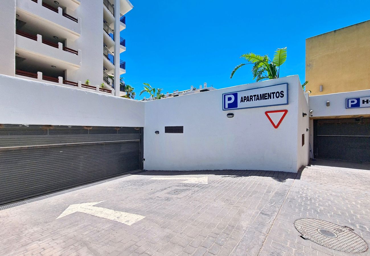 Appartement in Los Alcazares - Stijlvol Appartement met Balkon en Uitzicht op het Zwembad