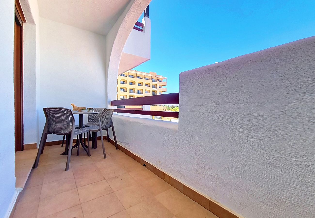 Appartement in Los Alcazares - Stijlvol Appartement met Balkon en Uitzicht op het Zwembad